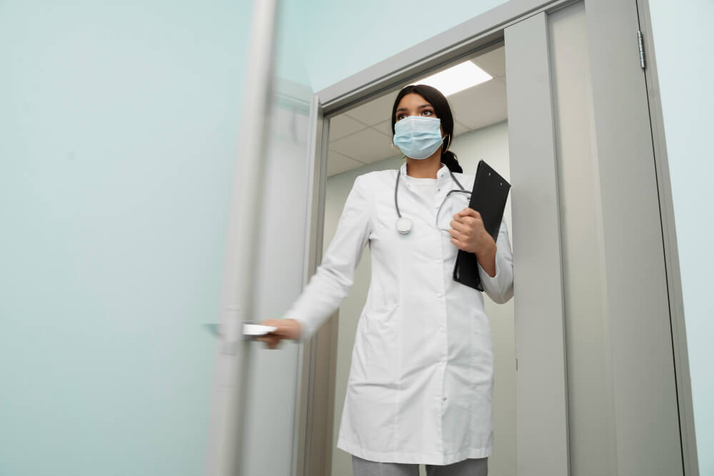 Expert Hospital Door Suppliers in UAE