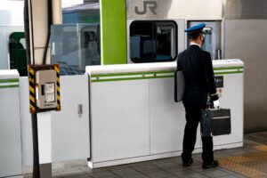 Top 5 Signs You Need a New Automatic Gate Barrier Supplier in UAE