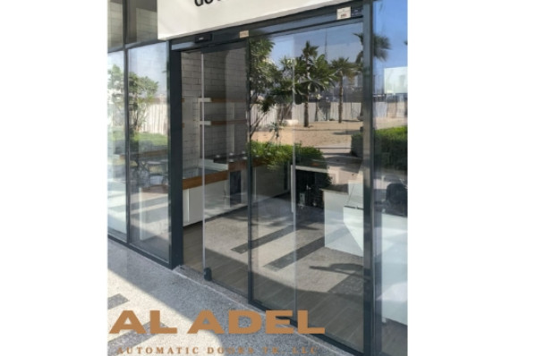 AUTOMATIC SLIDING DOOR